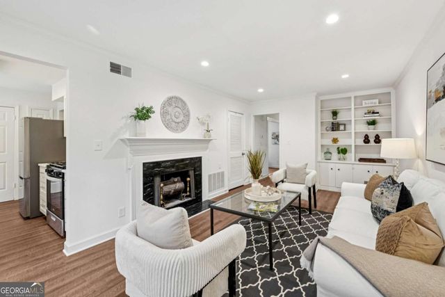 2370 Leafgate Road, Decatur, GA 30033