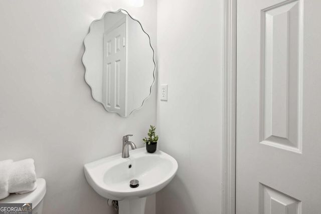 2370 Leafgate Road, Decatur, GA 30033