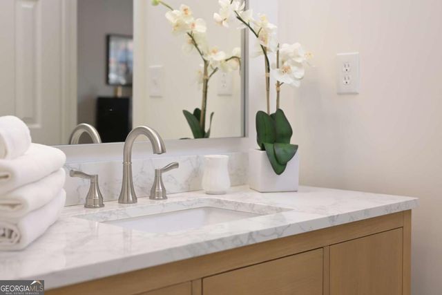 2370 Leafgate Road, Decatur, GA 30033