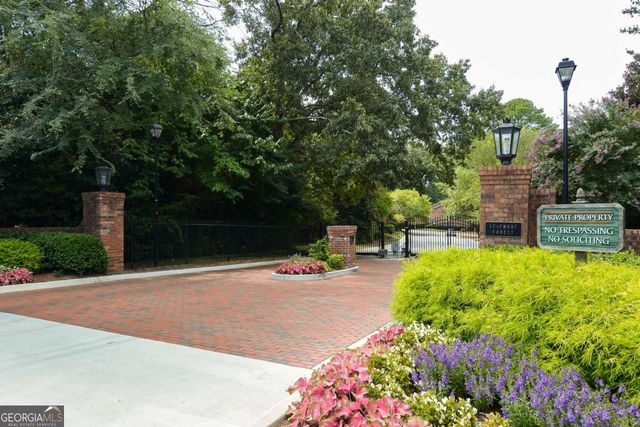 2370 Leafgate Road, Decatur, GA 30033