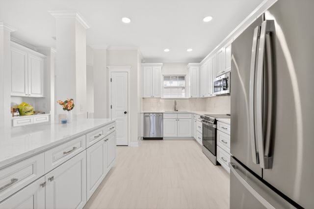 7101 Sunnywood Dr, Nashville, TN 37211