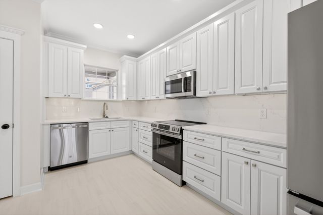 7101 Sunnywood Dr, Nashville, TN 37211