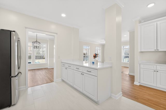 7101 Sunnywood Dr, Nashville, TN 37211