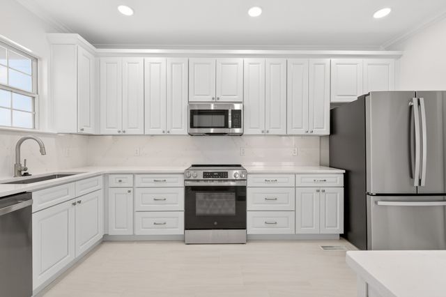 7101 Sunnywood Dr, Nashville, TN 37211