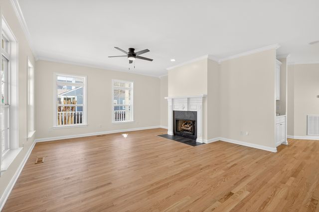 7101 Sunnywood Dr, Nashville, TN 37211