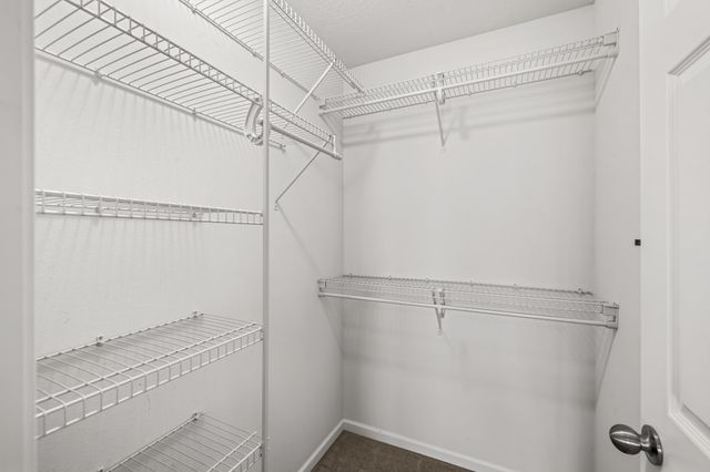 10324 Stonebridge Drive, Johnston, IA 50131