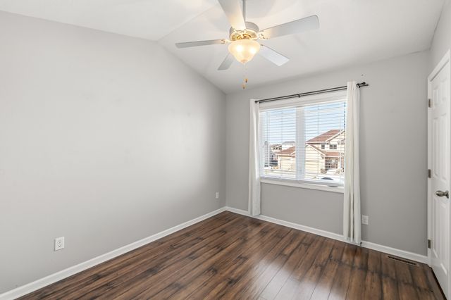 10324 Stonebridge Drive, Johnston, IA 50131