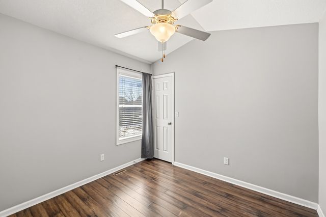 10324 Stonebridge Drive, Johnston, IA 50131