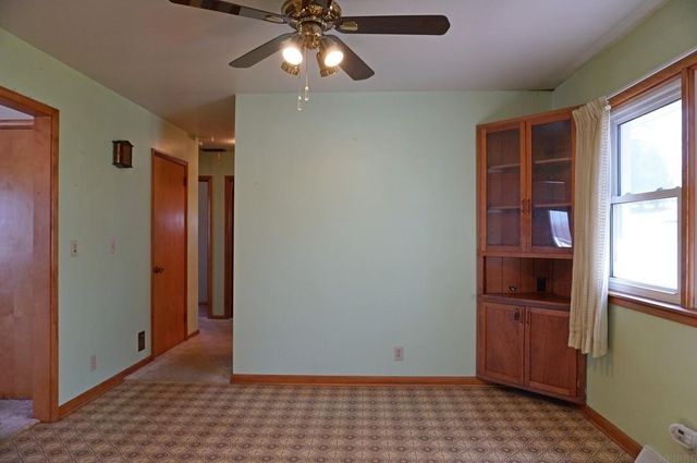 2075 Quail Avenue, Charles City, IA 50616