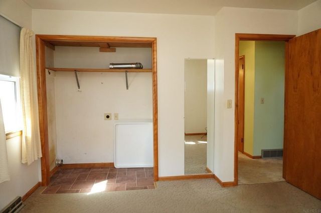 2075 Quail Avenue, Charles City, IA 50616