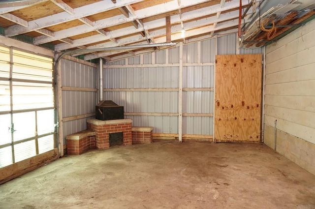 2075 Quail Avenue, Charles City, IA 50616