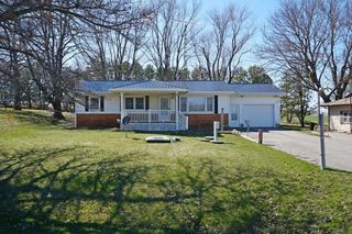 2075 Quail Avenue, Charles City, IA 50616