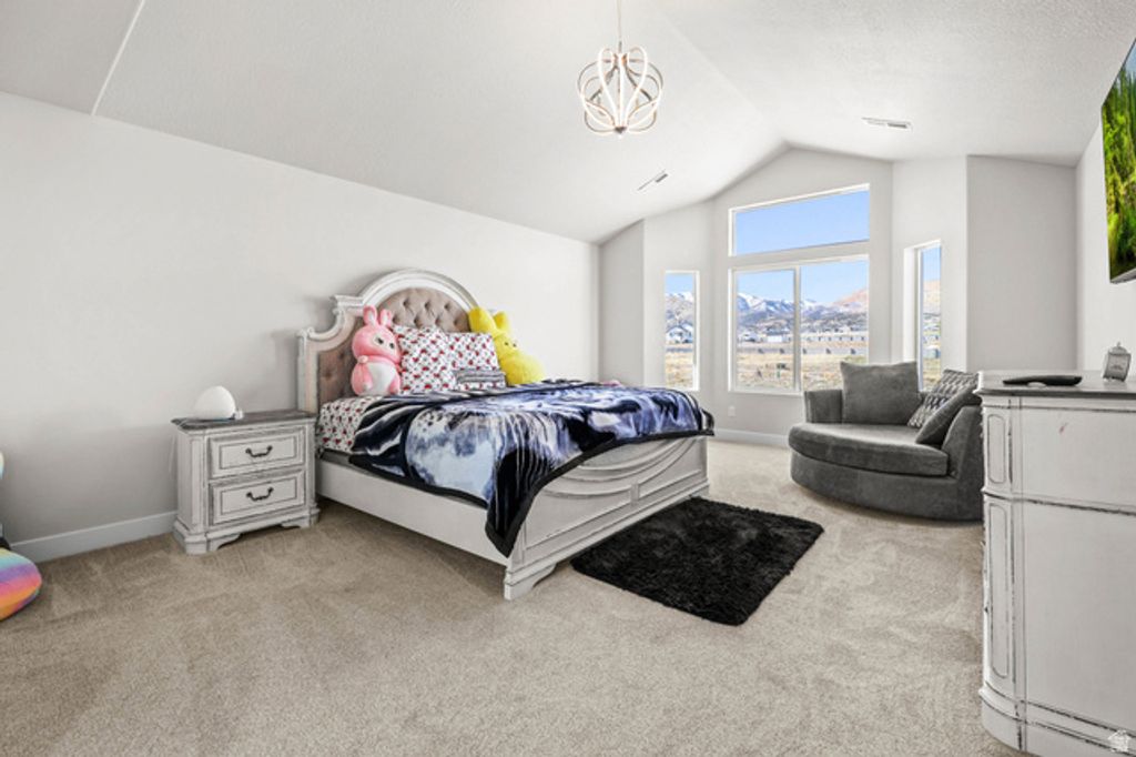 Image 11 of property listing at 13336 S CARMEN OAK DR, Herriman, UT 84096