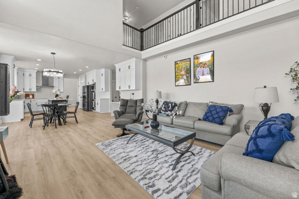 Image 38 of property listing at 13336 S CARMEN OAK DR, Herriman, UT 84096
