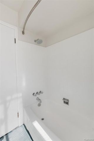 25538 Parsons Drive, Southfield, MI 48075