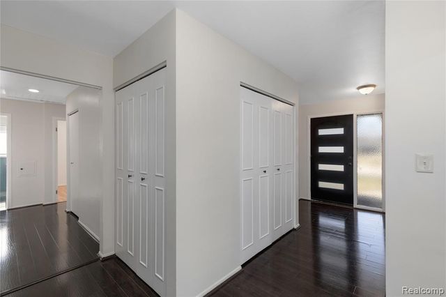 25538 Parsons Drive, Southfield, MI 48075