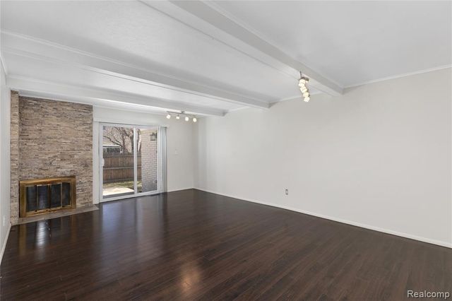 25538 Parsons Drive, Southfield, MI 48075