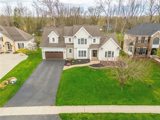 725 Rookery, Walworth, NY 14502