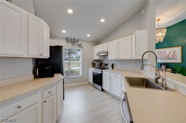 3801 28th ST SW, Lehigh Acres, FL 33976