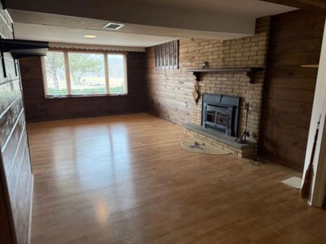 11224 Ventura Boulevard, Machesney Park, IL 61115