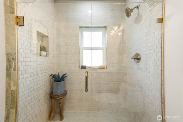 3022 S Holden Street, Seattle, WA 98108
