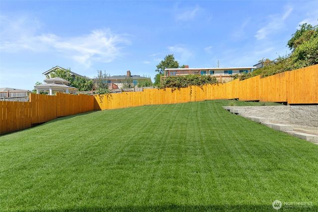 3022 S Holden Street, Seattle, WA 98108