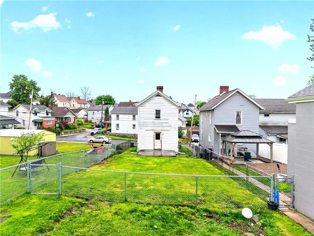 621 Stone Street, City Of Greensburg, PA 15601