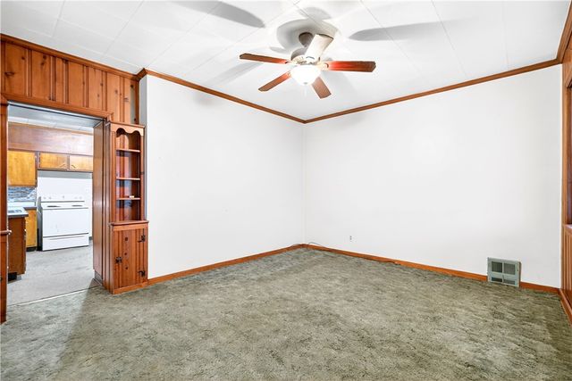 621 Stone Street, City Of Greensburg, PA 15601