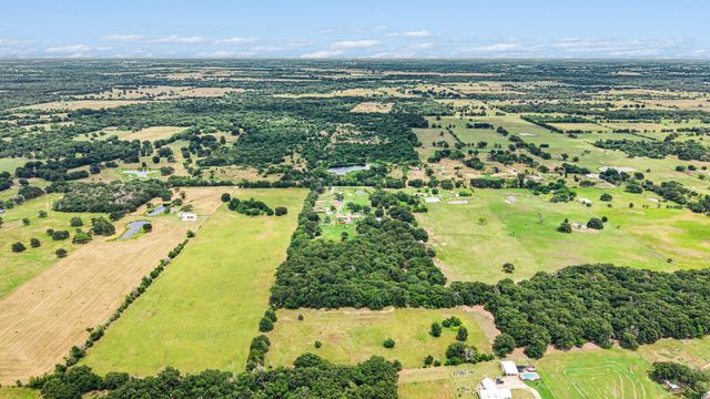 1814 County Road 121, Kaufman, TX 75142