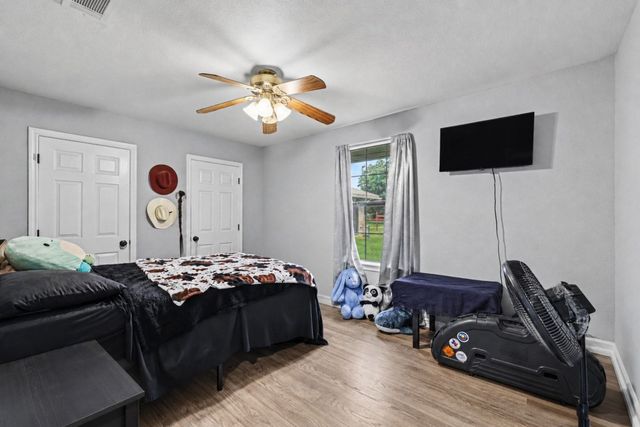 1814 County Road 121, Kaufman, TX 75142