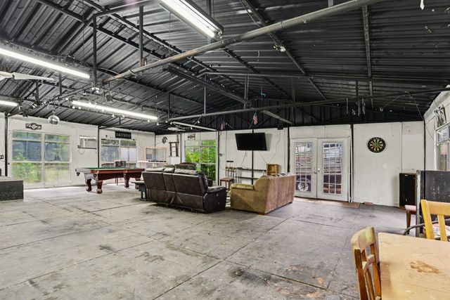 1814 County Road 121, Kaufman, TX 75142
