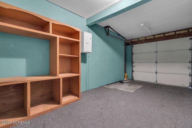 691 Sussex Court, Toms River, NJ 08753