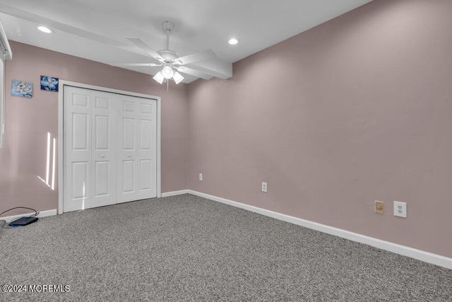 691 Sussex Court, Toms River, NJ 08753