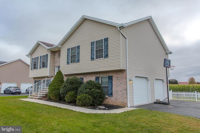 11268 THORNWOOD ROAD, Shippensburg, PA 17257