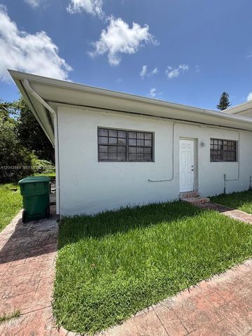 1301 NE 110th Street 3, Miami, FL 33161
