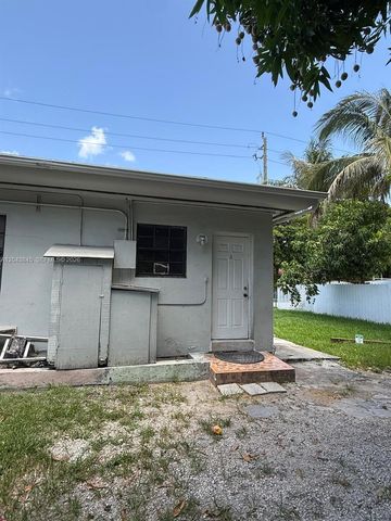 1301 NE 110th Street 3, Miami, FL 33161