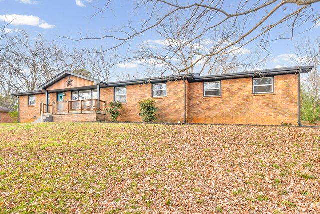 509 Rosewood Dr, Clarksville, TN 37043