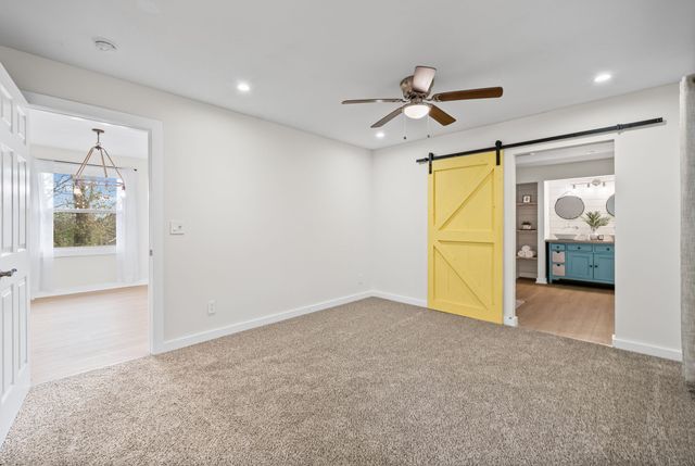 509 Rosewood Dr, Clarksville, TN 37043