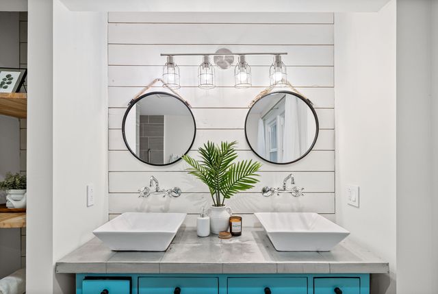 509 Rosewood Dr, Clarksville, TN 37043