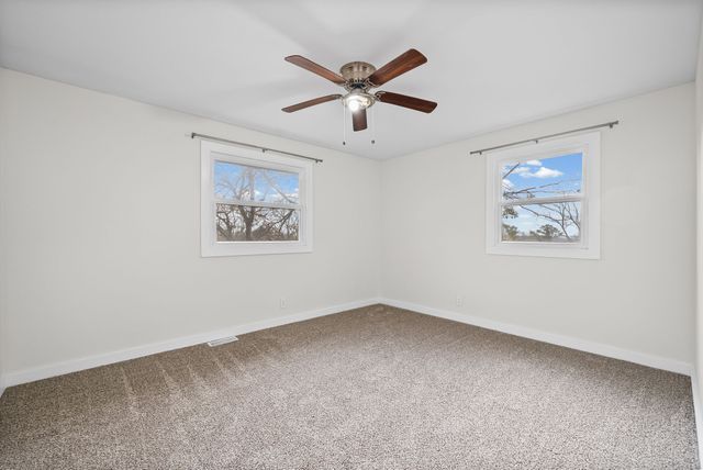 509 Rosewood Dr, Clarksville, TN 37043