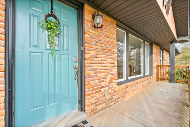 509 Rosewood Dr, Clarksville, TN 37043