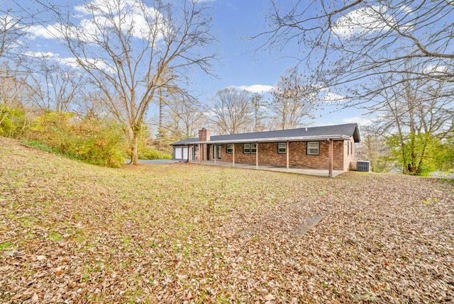 509 Rosewood Dr, Clarksville, TN 37043