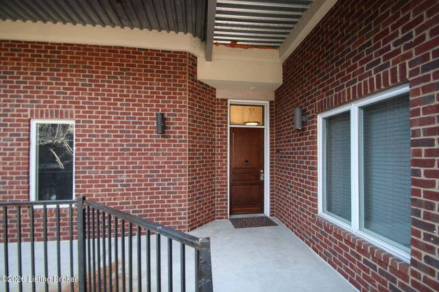 2011 Frankfort Ave 300, Louisville, KY 40206