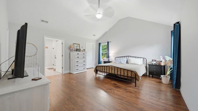 665 County Road 48, Athens, TN 37303