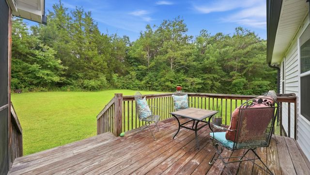 665 County Road 48, Athens, TN 37303