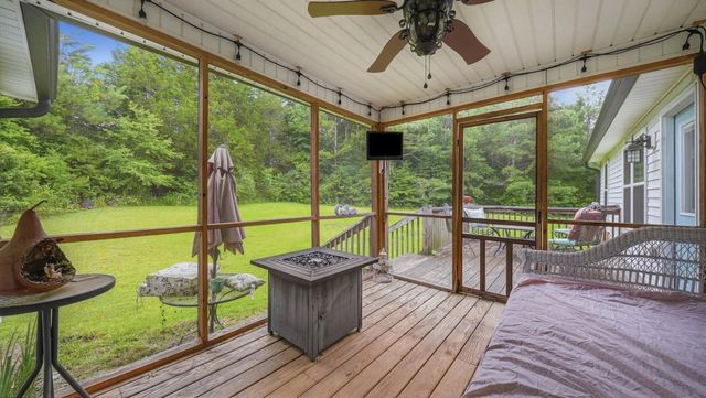 665 County Road 48, Athens, TN 37303