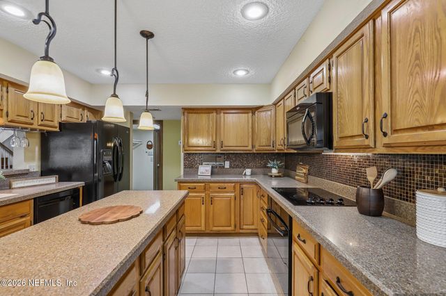 2609 BELLESHORE Court, Orange Park, FL 32073