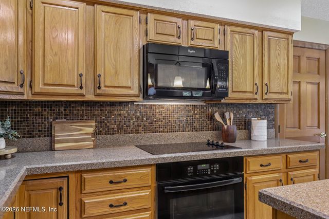 2609 BELLESHORE Court, Orange Park, FL 32073