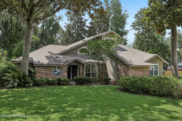 2609 BELLESHORE Court, Orange Park, FL 32073