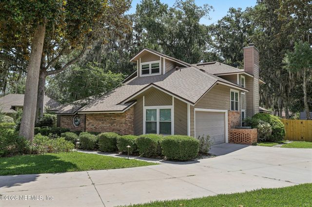 2609 BELLESHORE Court, Orange Park, FL 32073